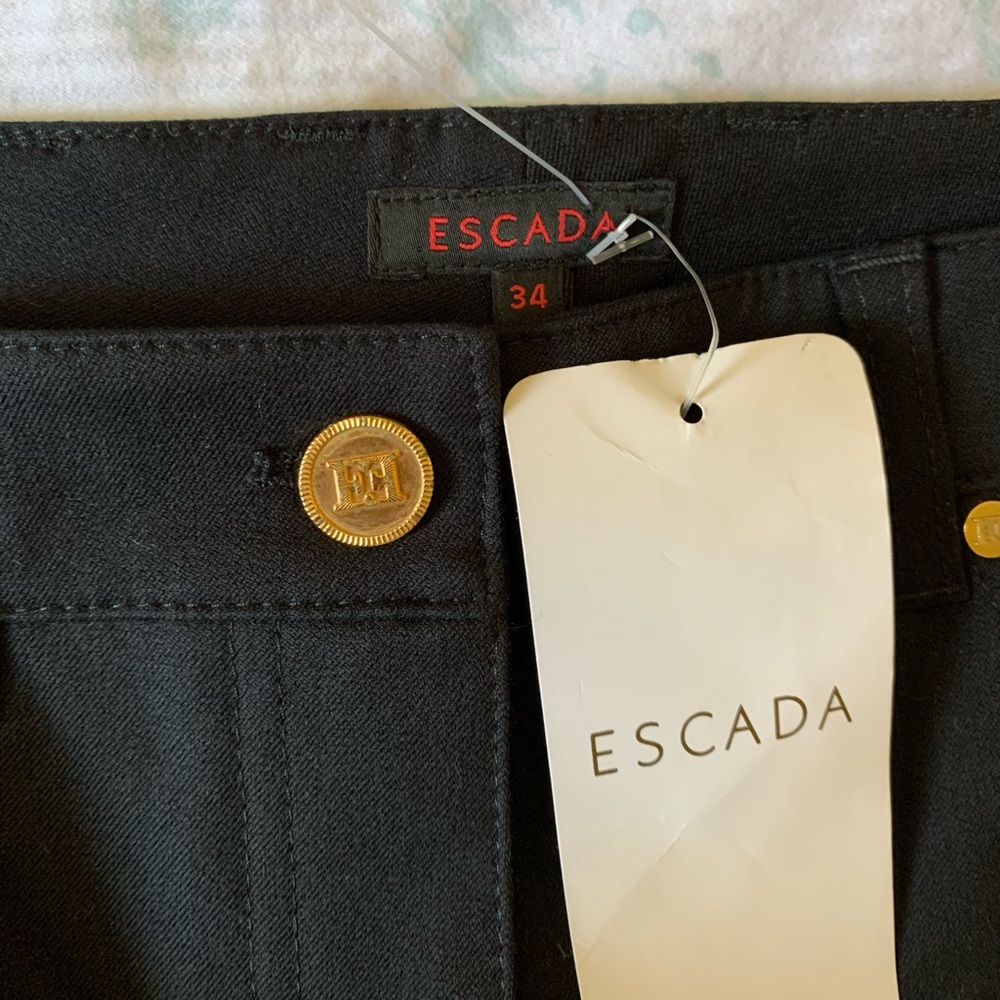 Escada pants